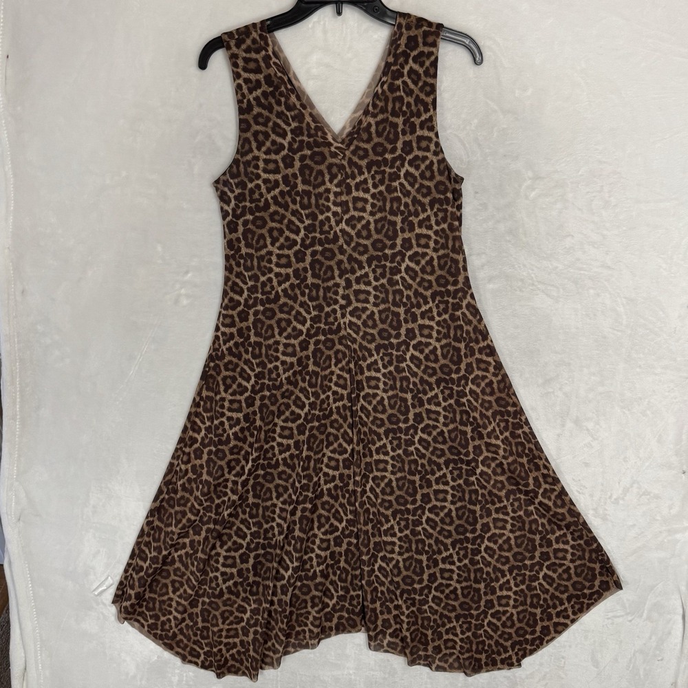 T Tahari Leopard Print Dress Size M V Neck Mesh Knit Sleeveless Flare Asymmetric - Picture 16 of 16
